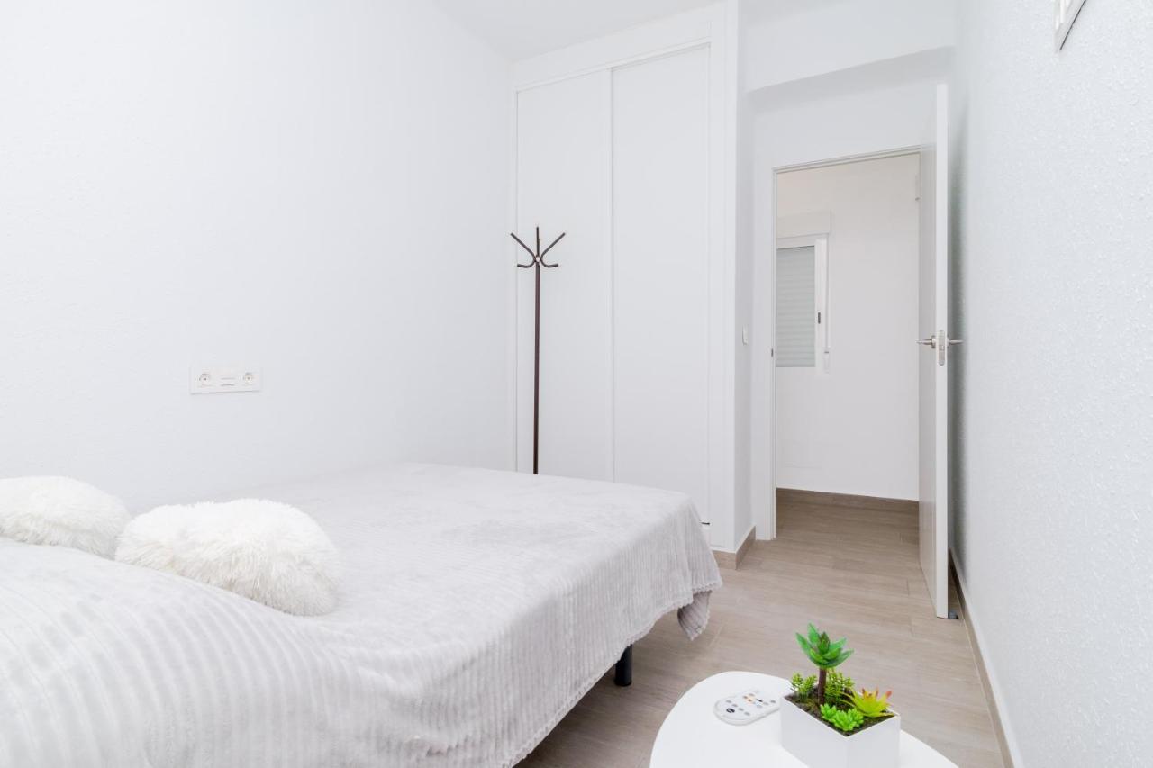 Bergantin Del Mar Apartamento Torrevieja Exterior foto